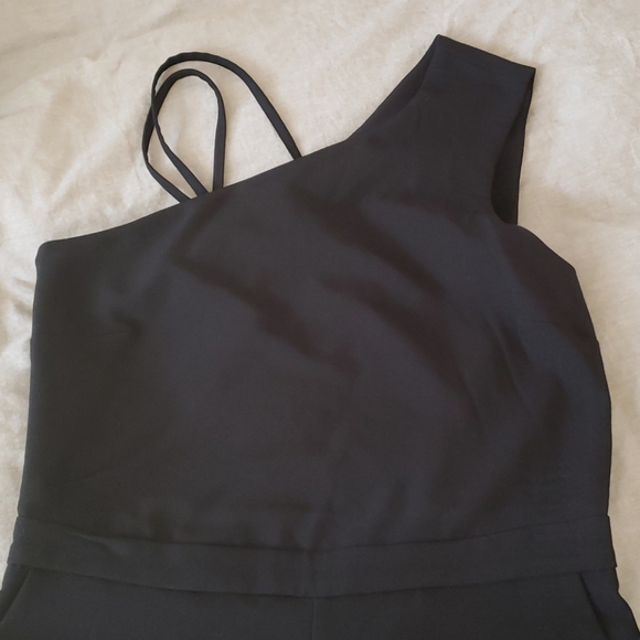 OSOS off shoulder jumpsuit - Picture 2 of 6